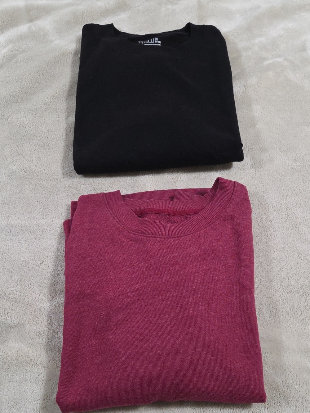 Time and Tru Maroon Crewneck Sweatshirt